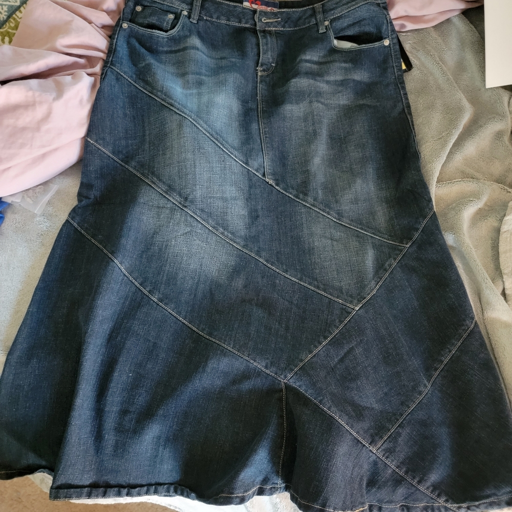 90s style Jean skirt